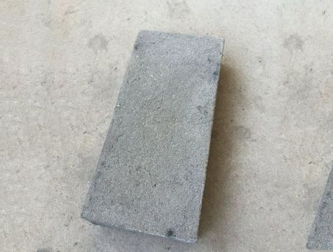 点击查看详细信息<br>标题：青砖 阅读次数：1218